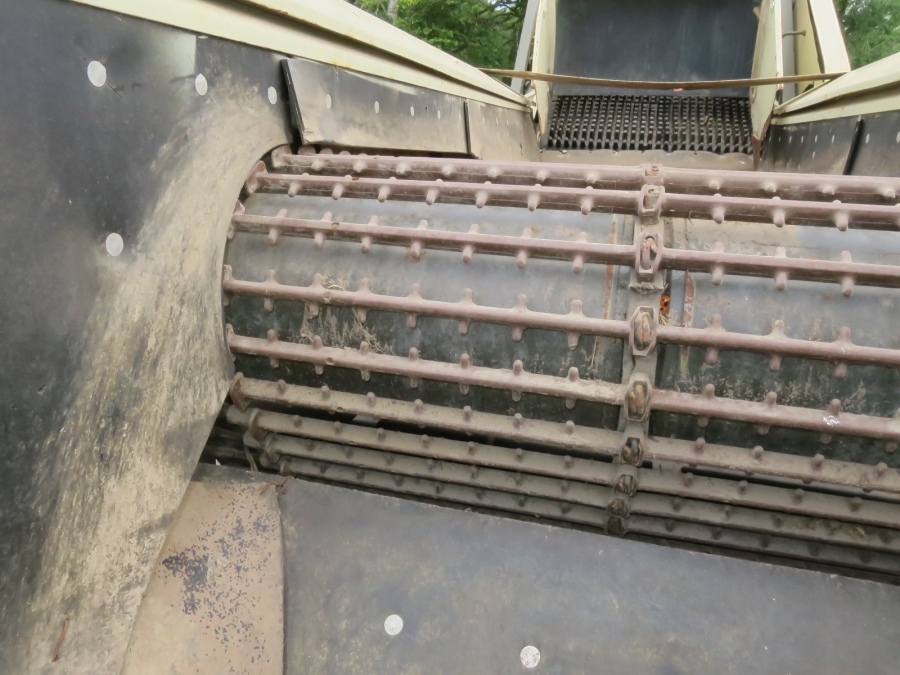 5257 Fortschritt webgrader with hedgehog belt