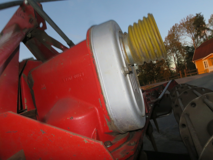 5284 Lely power harrow  rotavator 3 m.