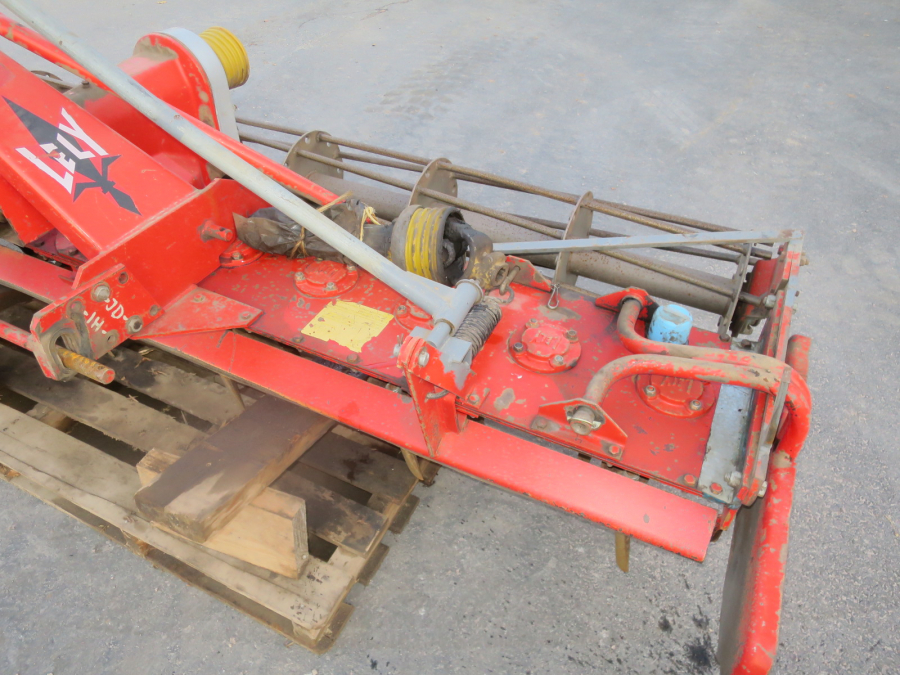 5284 Lely power harrow  rotavator 3 m.