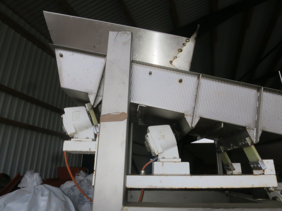 5304 Atoma 200 weigher for processed products etc