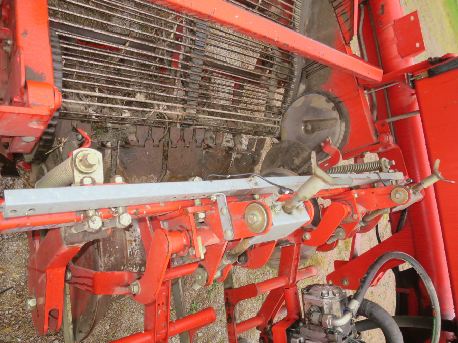 5314 Grimme DL1500 potato harvester 2 row