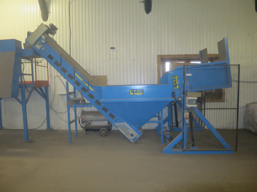 5324 EMVE BE6000 paper bagger with Newtec 2009XBG weigher