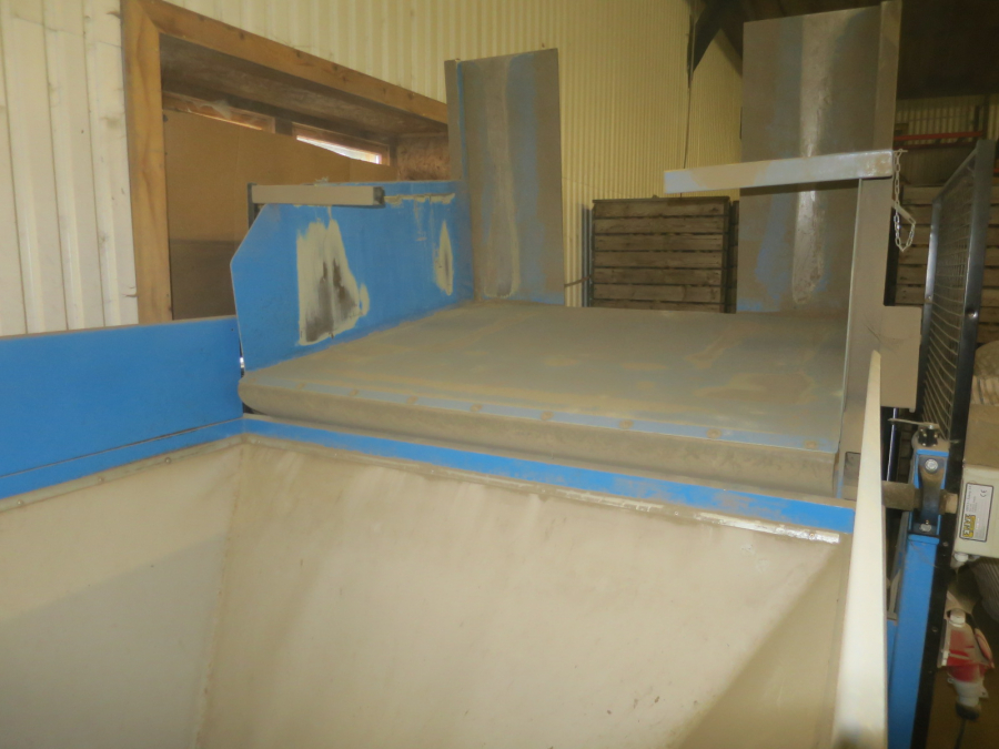 5324 EMVE BE6000 paper bagger with Newtec 2009XBG weigher