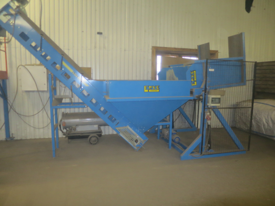 5324 EMVE BE6000 paper bagger with Newtec 2009XBG weigher