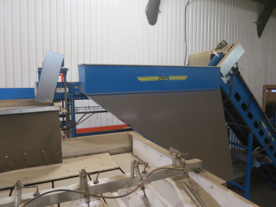 5324 EMVE BE6000 paper bagger with Newtec 2009XBG weigher