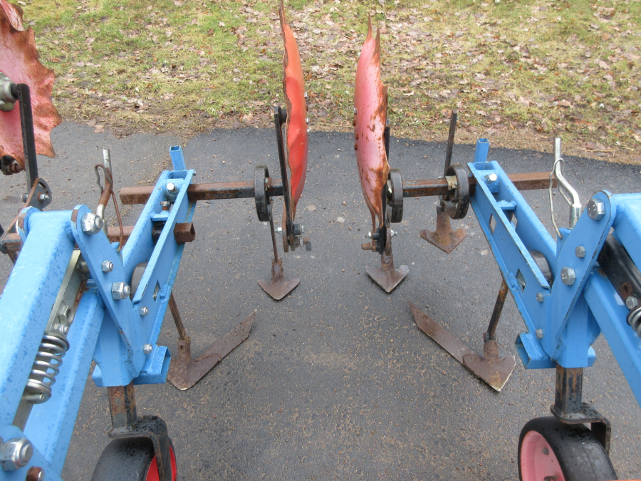 5353 Hatzenbichler Row crop cleaner 2 row