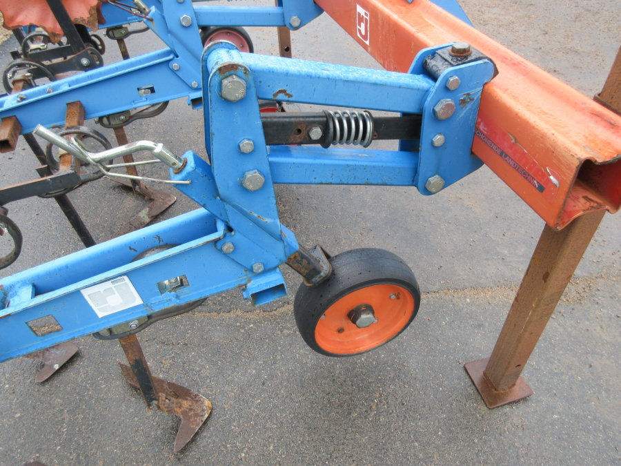 5353 Hatzenbichler Row crop cleaner 2 row