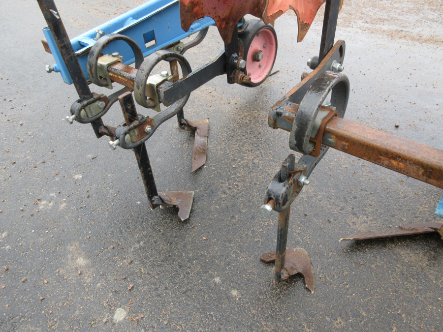 5353 Hatzenbichler Row crop cleaner 2 row