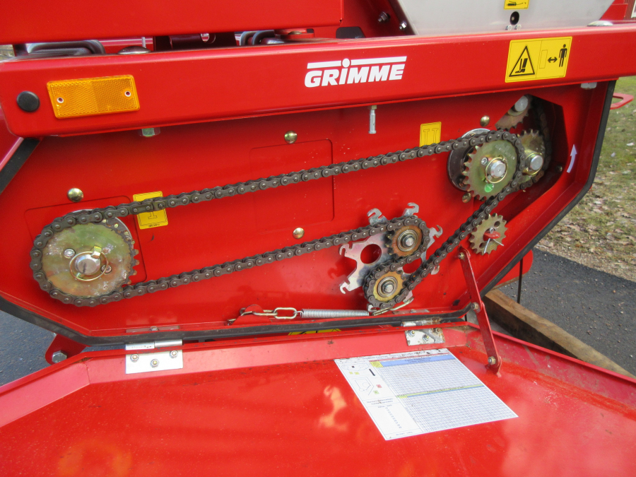 5387 Grimme FA200 front fertilizer unit