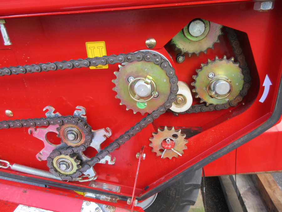 5387 Grimme FA200 front fertilizer unit