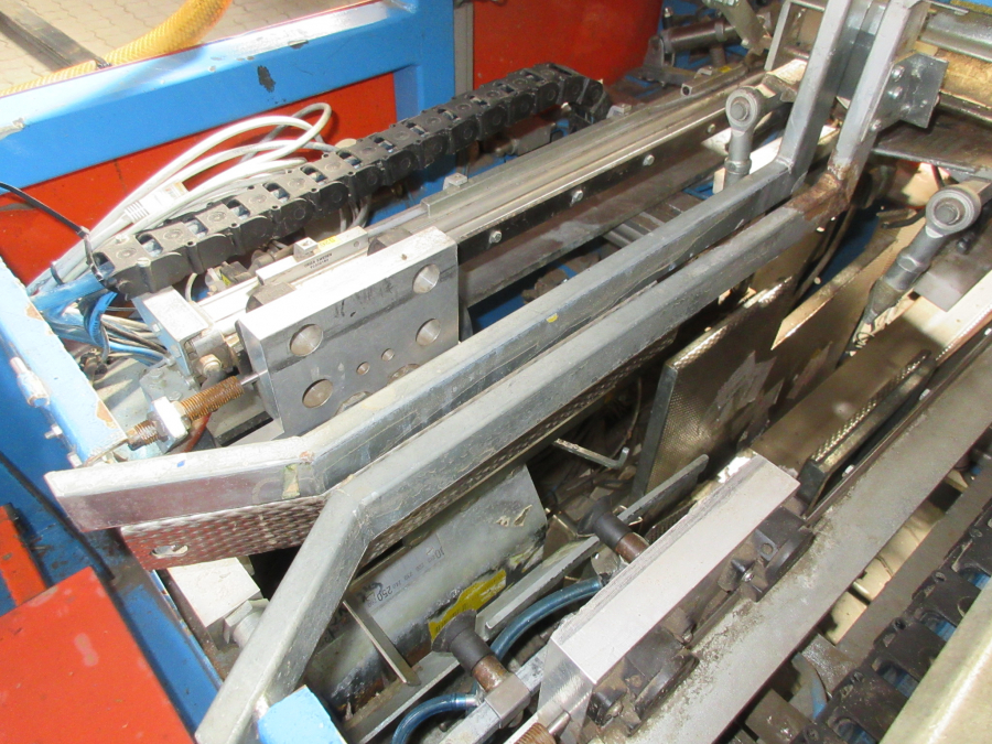 5417 EMVE BE5000 paper bagger