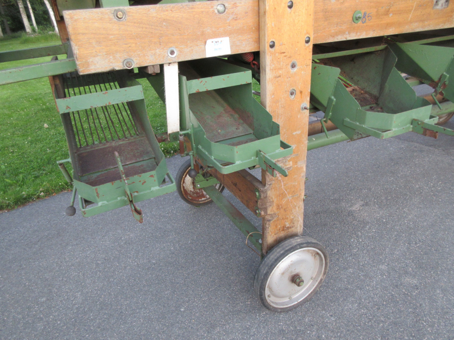 5426 Schouten onion sorter combi with inspection etc