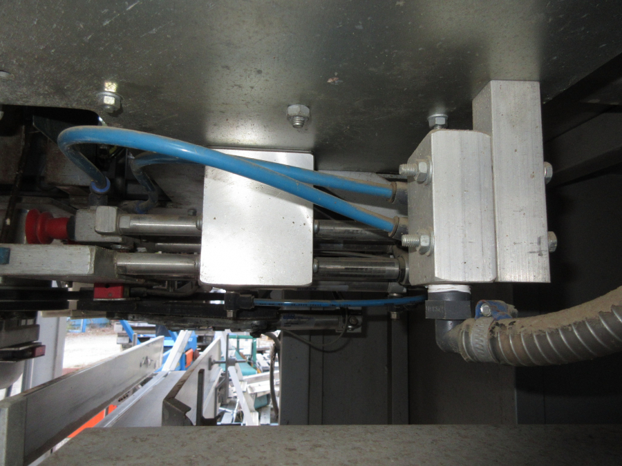 5429 Upmatic 4315 paper bagger for potato bags