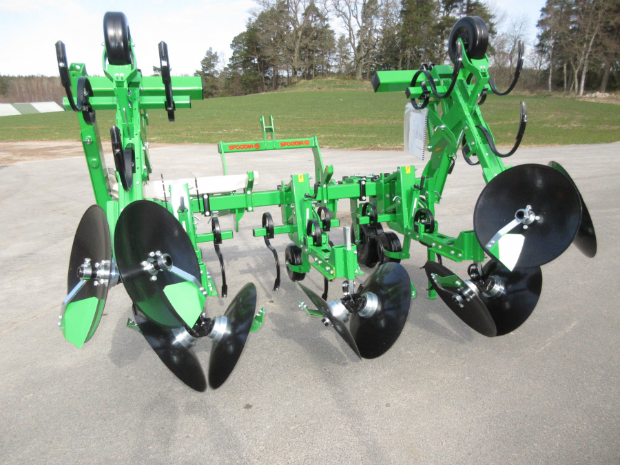 5430 Sfoggia disc ridger for potato 4 row