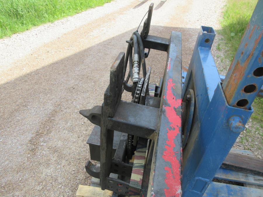 5446 Box turner side tipping