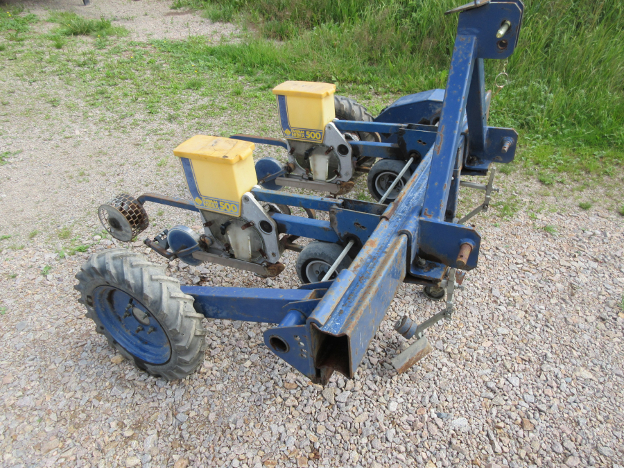 5463 Nibex 500 2 row precision seeder for vegetables