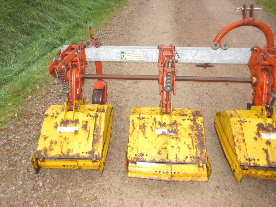 5507 Breviglieri interrow cultivator 4 row
