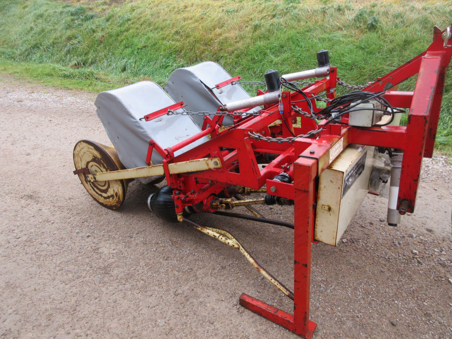 5526 Oldenhuis haulm puller looftrekker