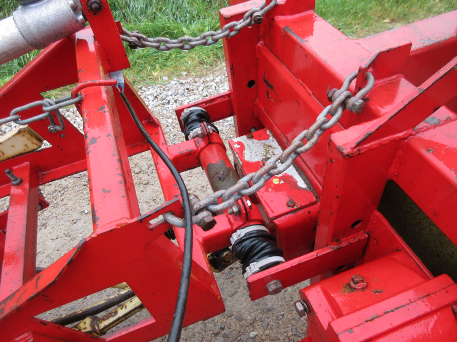 5526 Oldenhuis haulm puller looftrekker