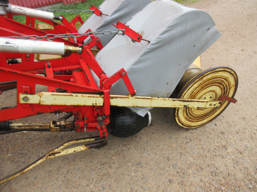 5526 Oldenhuis haulm puller looftrekker
