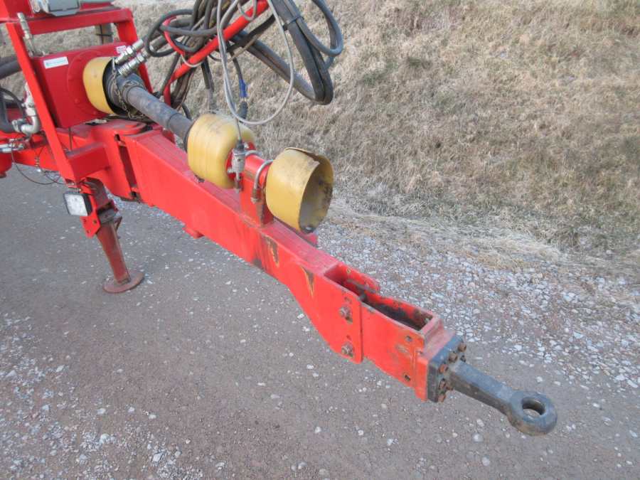 5528 Dewulf GKII carrot harvester 2 row with elevator