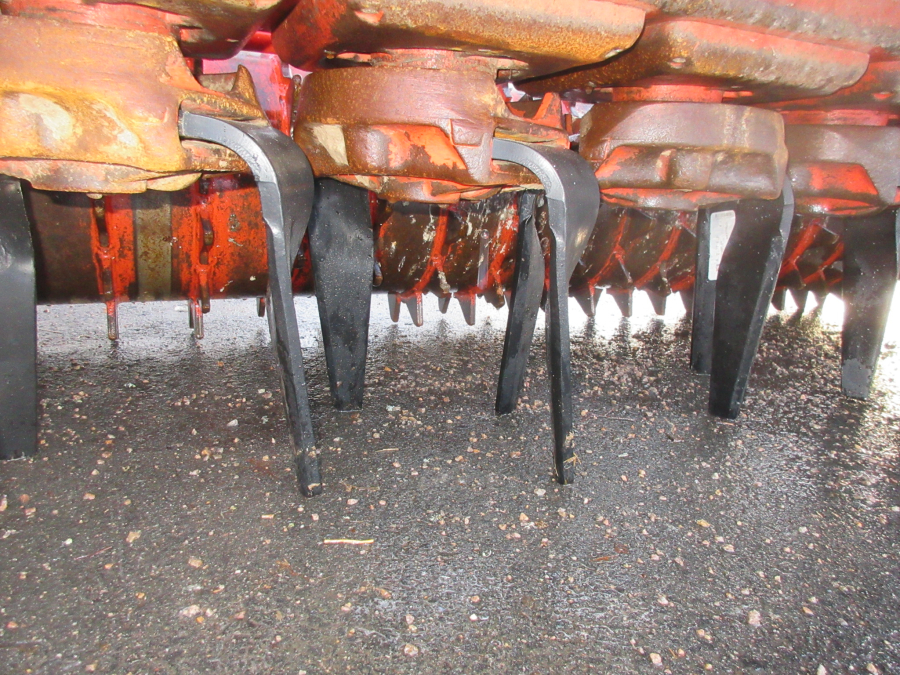 5538 Kuhn Power harrow 4m