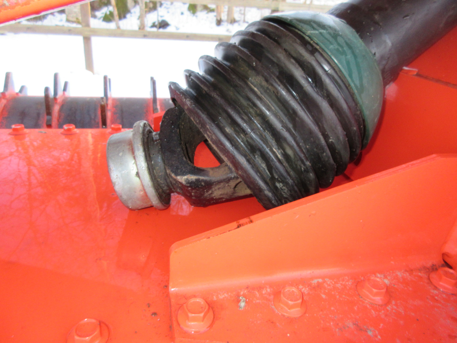 5538 Kuhn Power harrow 4m