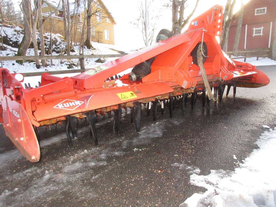 5538 Kuhn Power harrow 4m