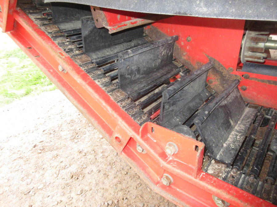 5547 Grimme SE75-30 potato harvester
