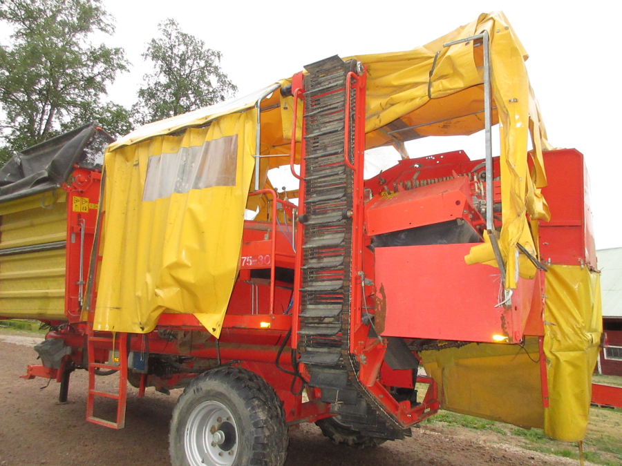 5547 Grimme SE75-30 potato harvester