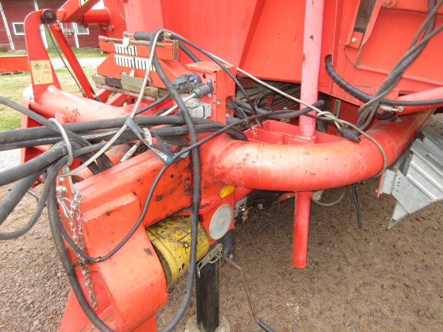 5547 Grimme SE75-30 potato harvester
