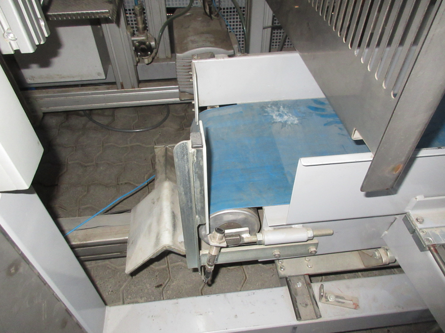 5548 EMVE BE6000 paper bagger