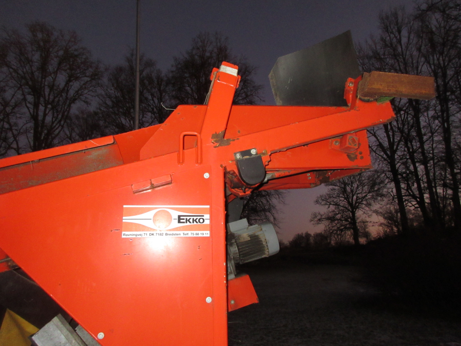 5551 EKKO diameter sorter grader for carrots