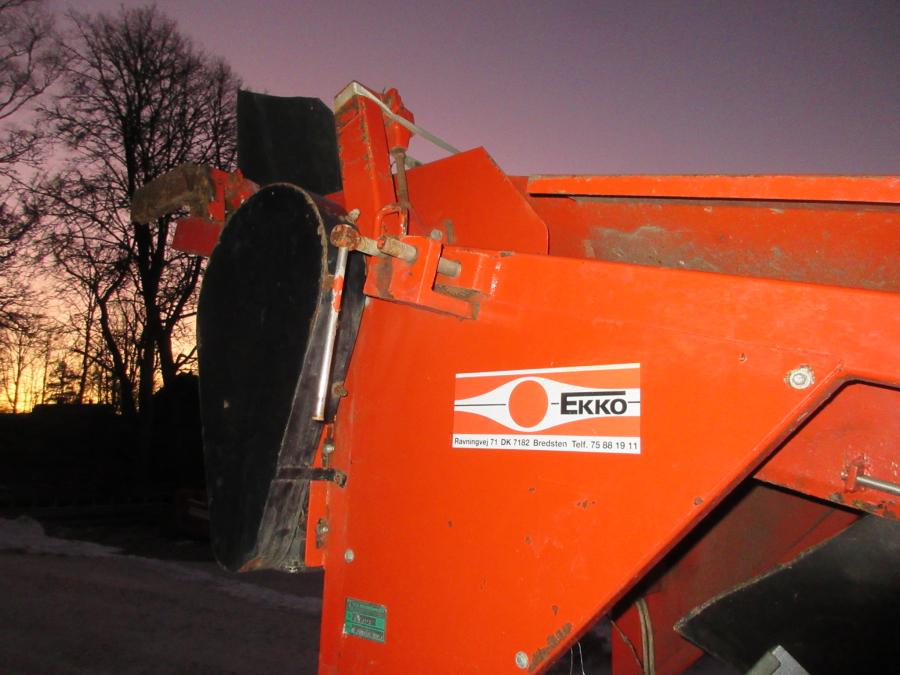 5551 EKKO diameter sorter grader for carrots