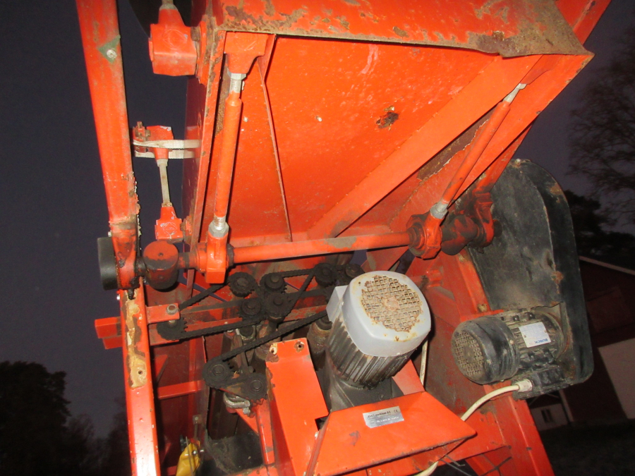 5551 EKKO diameter sorter grader for carrots