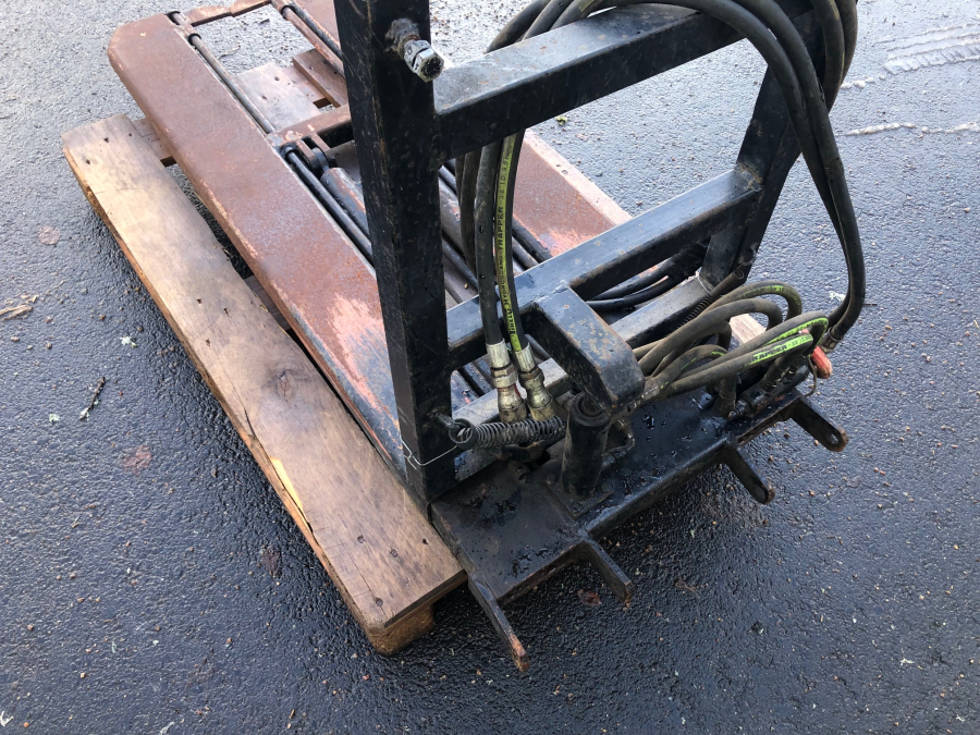 5577 Box turner for forklift