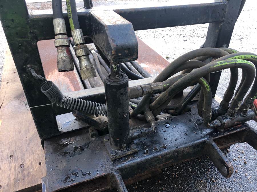 5577 Box turner for forklift