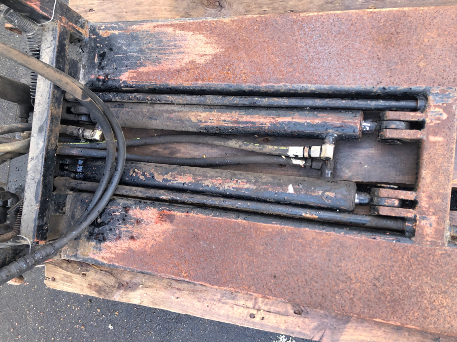 5577 Box turner for forklift