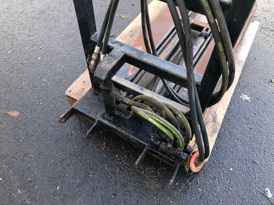 5577 Box turner for forklift