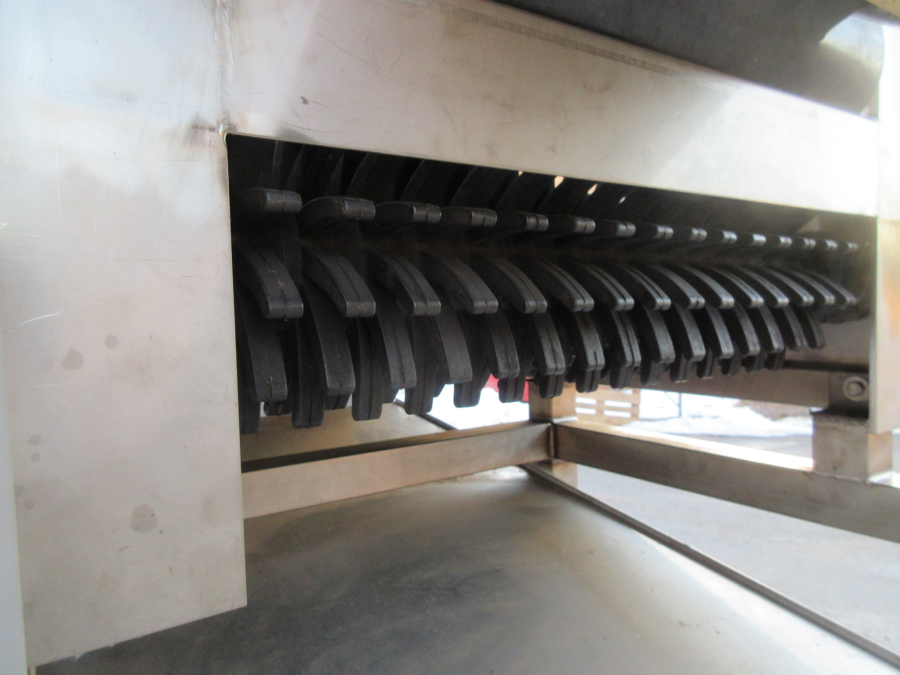 5602 EMVE wet dosing hopper