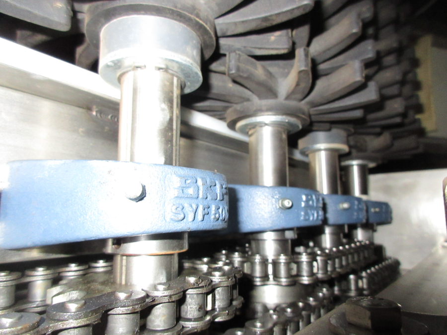 5602 EMVE wet dosing hopper