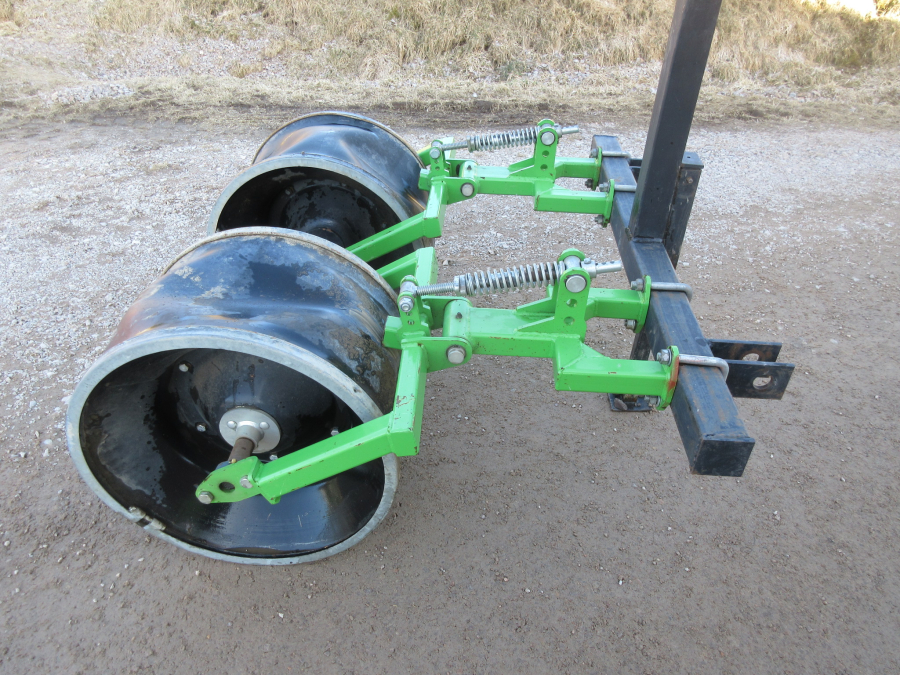 5620 AVR low press tires to haulm topper