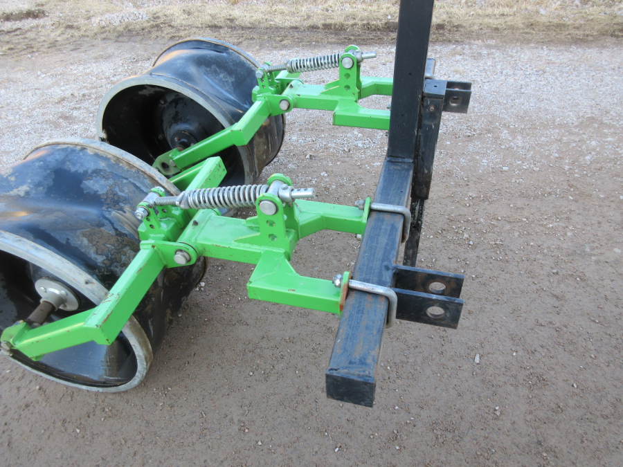 5620 AVR low press tires to haulm topper