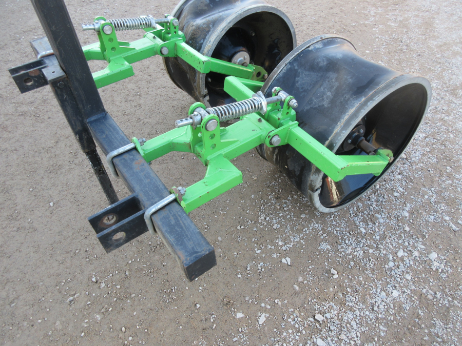 5620 AVR low press tires to haulm topper
