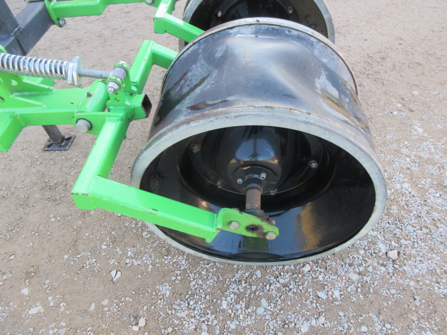 5620 AVR low press tires to haulm topper