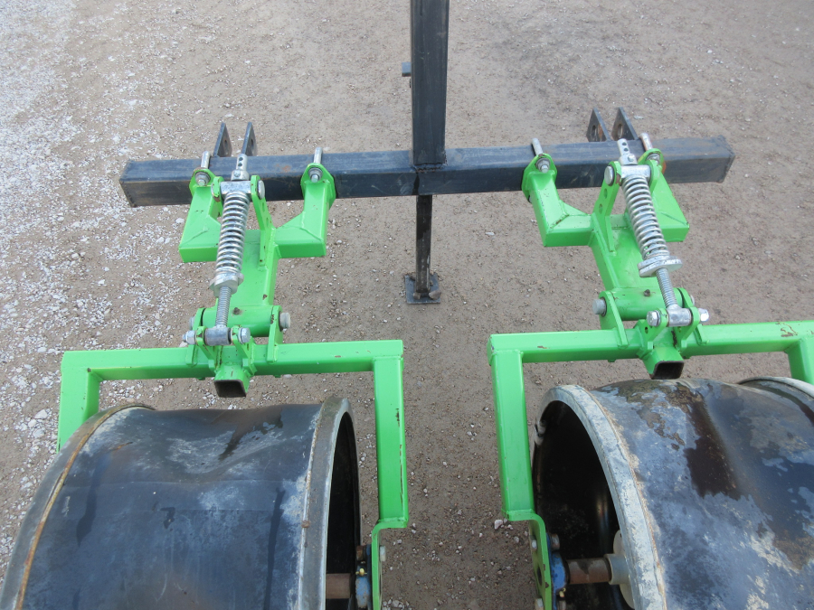 5620 AVR low press tires to haulm topper