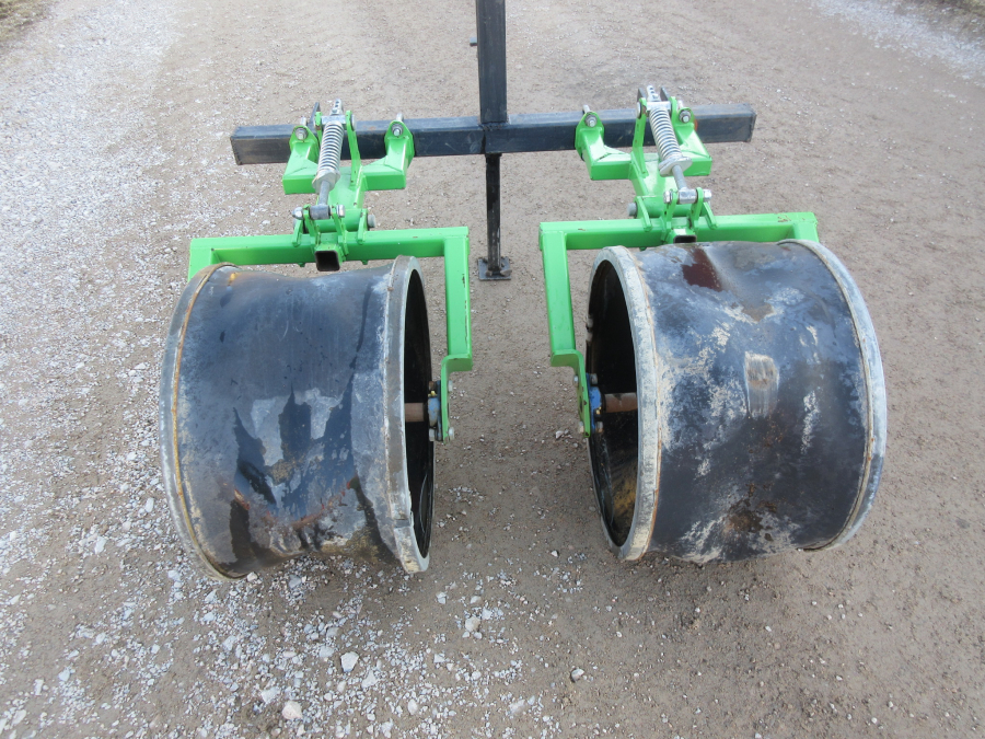 5620 AVR low press tires to haulm topper