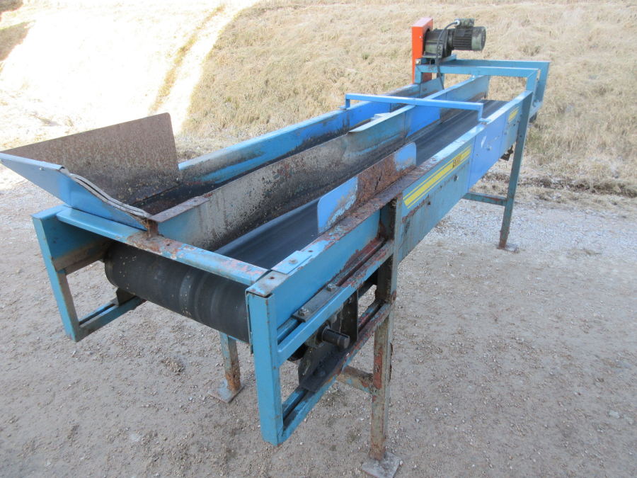 5643 EMVE conveyor belt 3300x550 mm