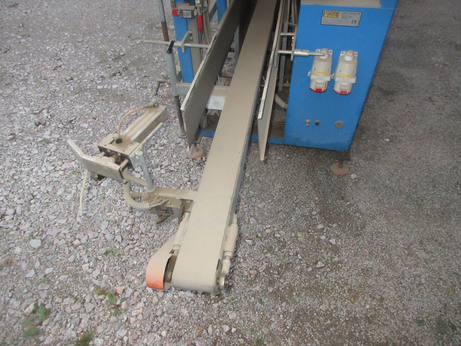 5684 Newtec 2009 / EMVE BE 5000 weigher and paperbagger