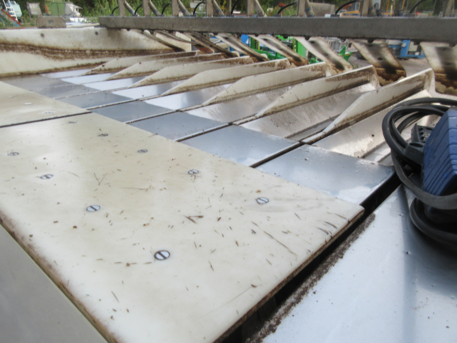 5684 Newtec 2009 / EMVE BE 5000 weigher and paperbagger